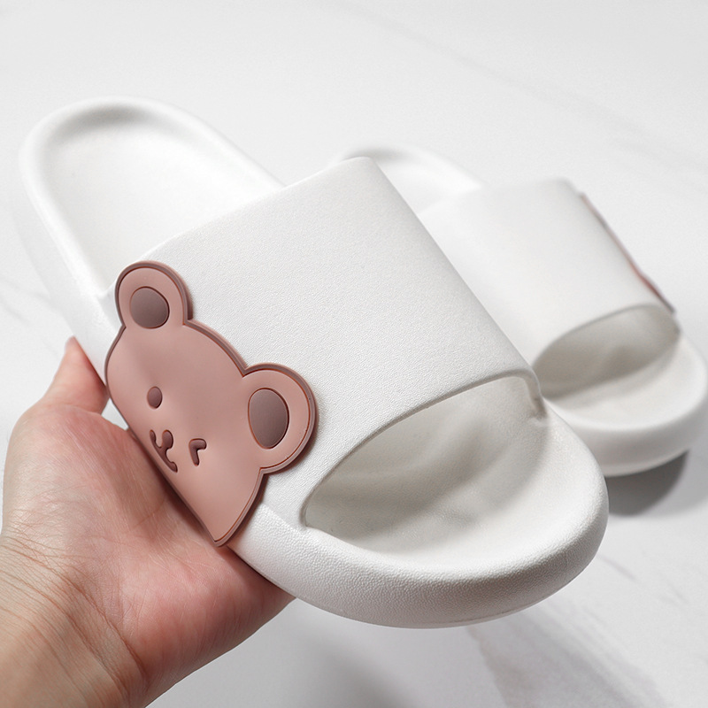 Thick-soled slippers summer women's indoor and outdoor wear ins shit feeling cartoon cute flat heel anti-slip net red slippers wholesale