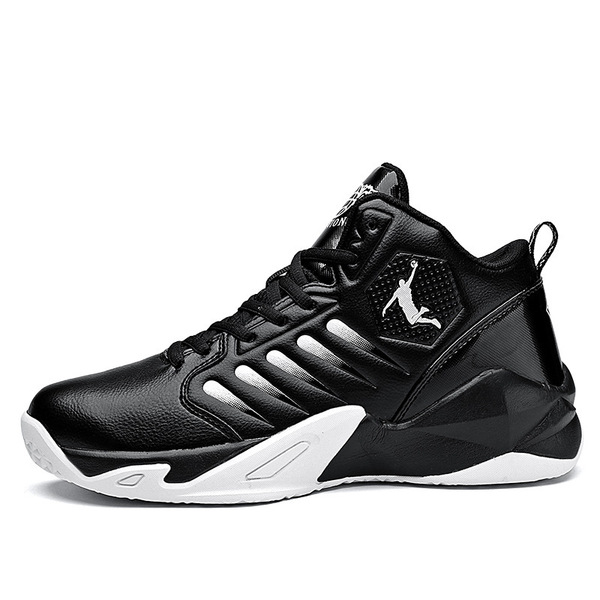 Casual basketball shoes