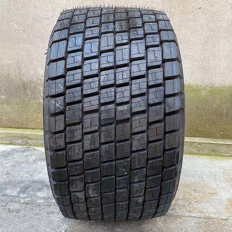 双钱油罐车轮胎 445/45R19.5轮胎 RLB495花纹 油罐车宽基轮胎