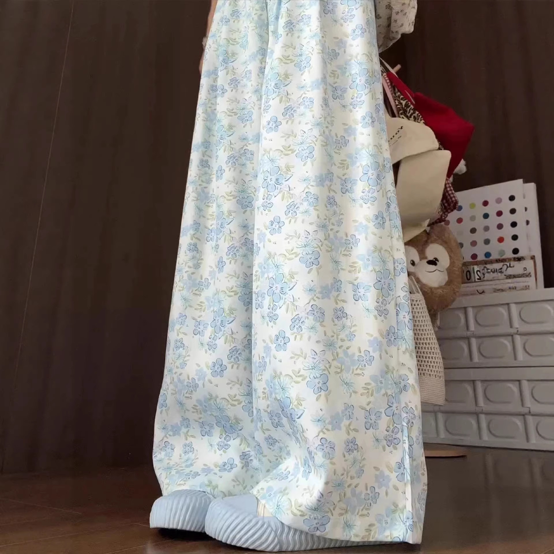 蓝色碎花阔腿裤女夏季2025新款春秋高腰休闲直筒显瘦小个子山本裤