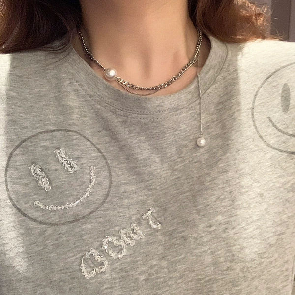 Necklace from pearl