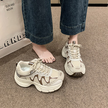 2025年秋季女式低帮厚底老爹鞋超纤鞋面透气运动单鞋中跟圆头