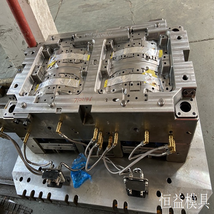 桌椅凳马桶盖注塑模具送风机塑胶模具PC合金塑料模具宝宝餐椅模具