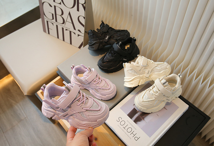Girls' shoes Light and comfortable children's shoes Soft soled girls' sneakers Children's sneakers_voghion.com