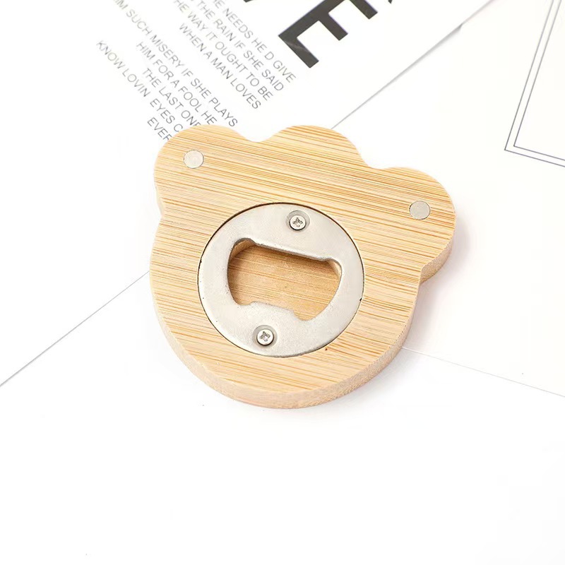 Imán de nevera creativo transfronterizo estilo queso abridor de botellas de madera de haya abridor de tapa de madera de haya adorno en forma de abridor de botellas de madera maciza