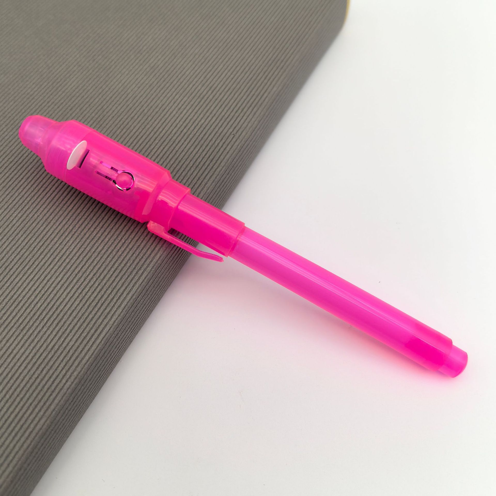 Lámpara LED luminosa UV transparente multifuncional lápiz mágico publicitario regalo luminoso resaltador al por mayor