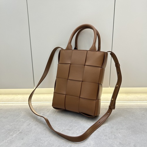 2024 Cross-border New Leather Woven Handbag Small Square Bag Korean Style Fashion Phone Bag Shoulder Bag Women