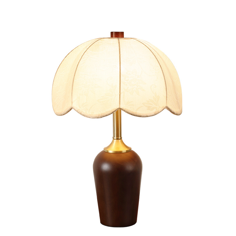 Luz de piso de viento medieval sofá de la sala de estar estilo francés retro luz de atmósfera impresa tela de madera sólida lámpara de escritorio de dormitorio 397L