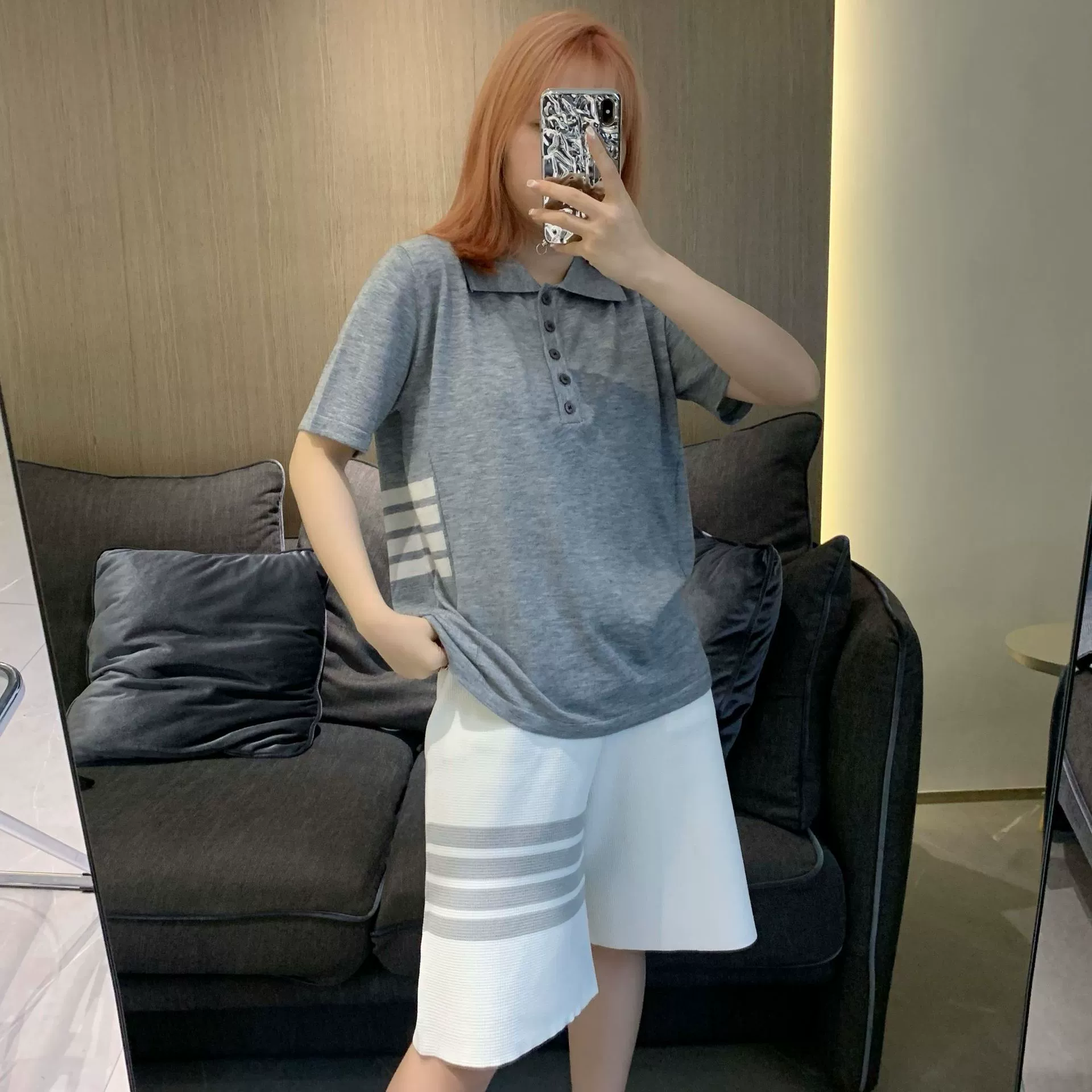 Особый возврат 8962Tb боковые планки рубашки поло колледжа ветер весна и лето тонкая шерстяная вязаная полоска с лацканом короткие рукава T