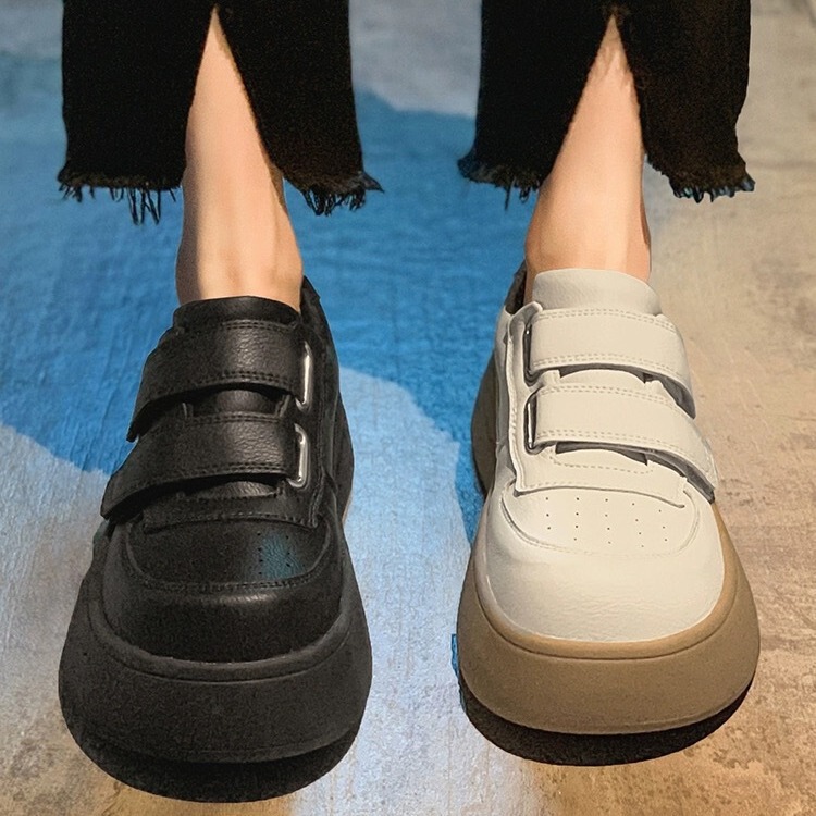 2026 New Spring Thick-Soled Versatile White Sneakers for Women with Velcro, Trendy and Stylish Sneakers