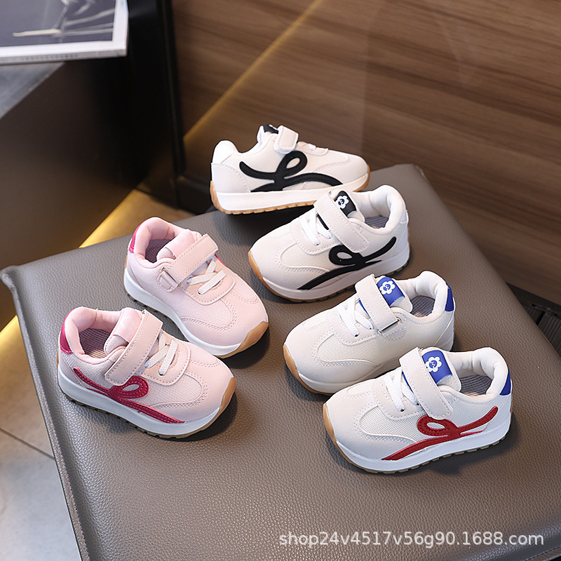 2025 春と秋の新しい男の子と女の子の靴ベビーメッシュ通気性スポーツシューズベビーベルクロソフトソール幼児靴|undefined