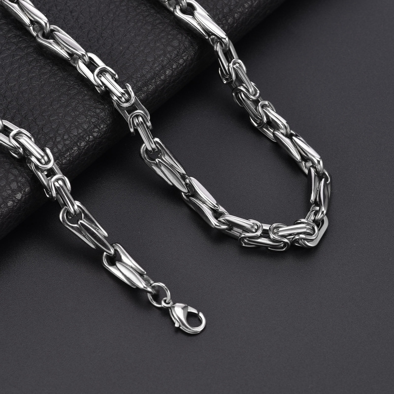 Cross-Border Street Fashion Stainless Steel Necklace, Light Luxury Men's Cuban Sweater Chain, Non-Fading, High-Polish, Versatile Accessory