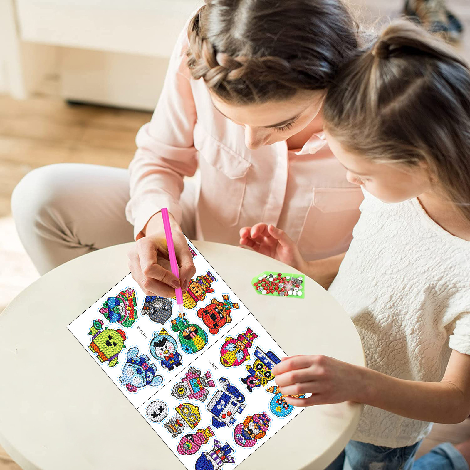 Venta caliente de dibujos animados superhéroe diamante pintura gratis pegatinas DIY ladrillo pintura hecha a mano pegatinas de dibujos animados cristal brillante diamante