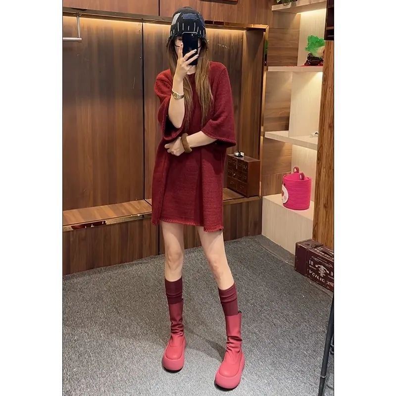 Loose-Fit Round-Neck Solid Color Knit For Women, European Style 2025 Spring New Fashionable Casual Short Dress_ecoleips.com