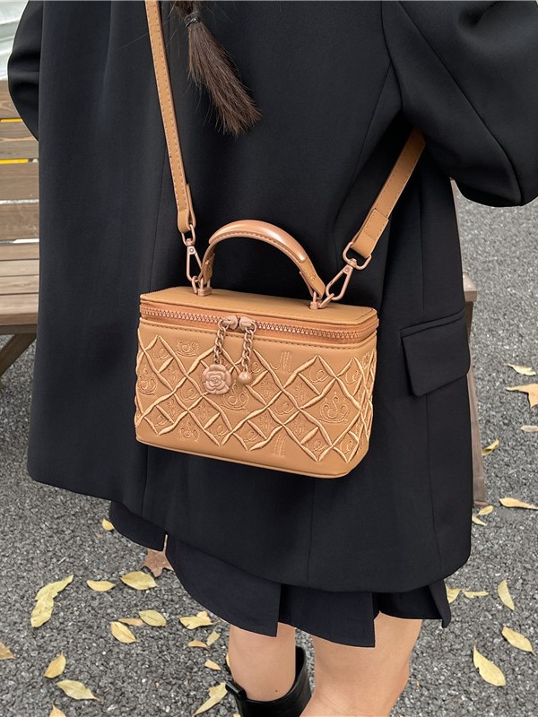 Bolso de mujer venta caliente nuevo diamante bordado bolso portátil bolso de maquillaje de textura alta moda ligera bolso de lujo