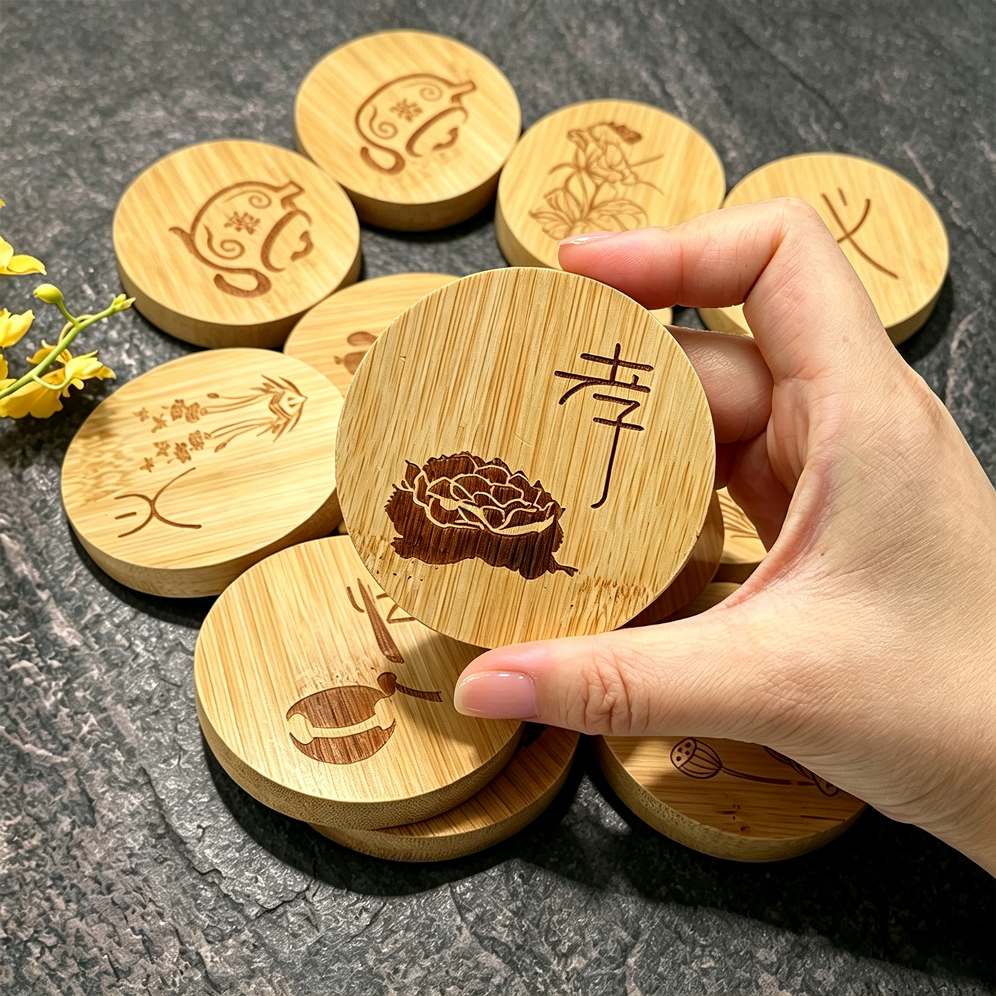 Almohadilla de taza de té de bambú, almohadilla de aislamiento térmico de mesa de té redonda pequeña, bandeja de madera, accesorios de mesa de té doméstico, almohadilla de mesa de Copa de vino