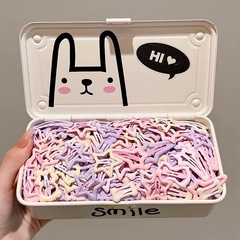 キャンディー色の子供のヘアピンの赤ちゃんは髪を傷つけません。