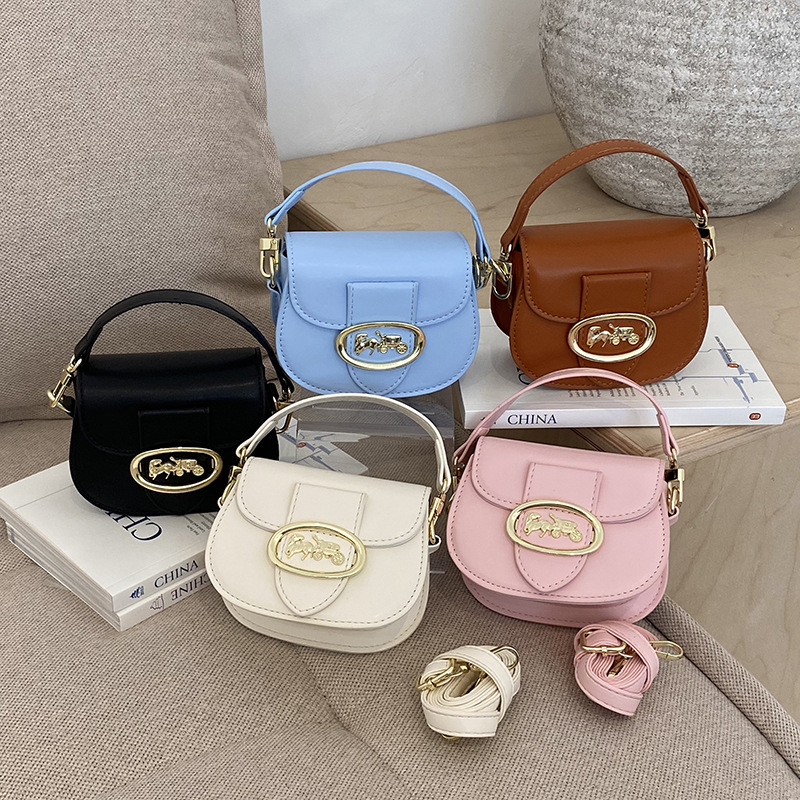 Cross-Border New High-End Niche Fashion Versatile Handbag for Women, Popular Niche Design, Light Luxury Single Shoulder Crossbody Children's Bag