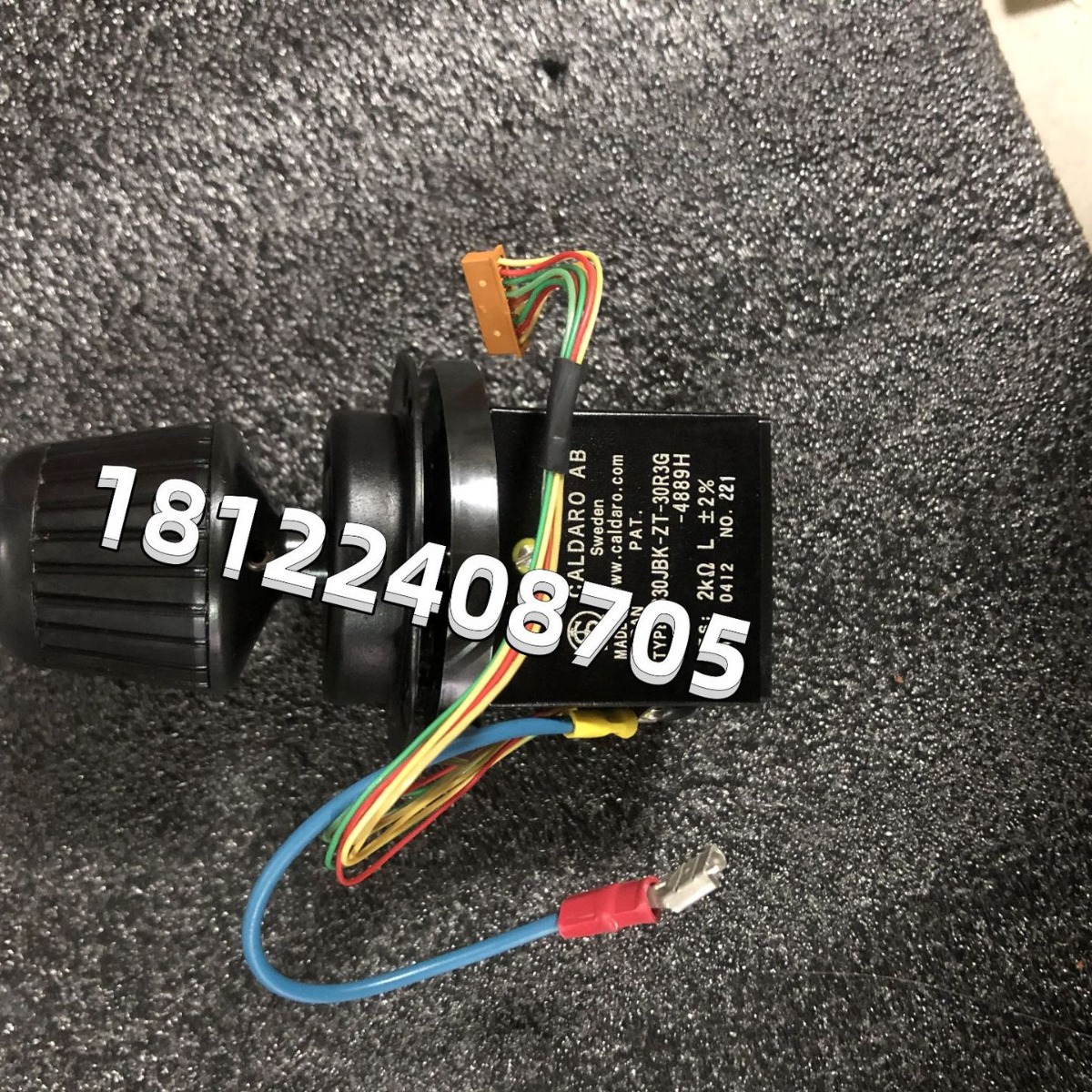 机器人M2000示教器摇杆S30JBK-ZT-30R3G-4889H 议价