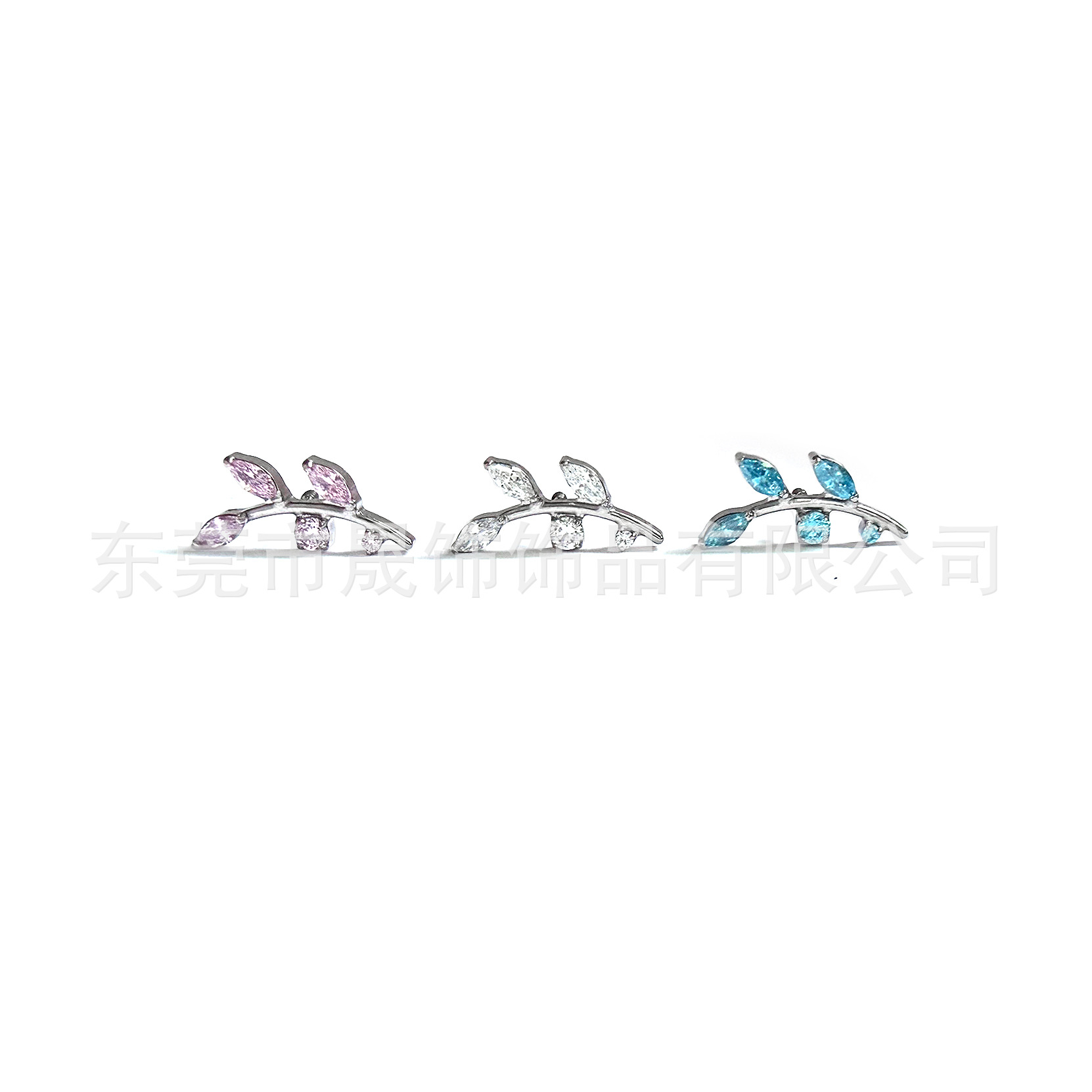 F136 Titanium Alloy 树枝型 Ear Stud Studded 5A Cubic Zirconia Helix Cartilage Stud G23 Titanium Internal Thread Labret Stud Piercing Jewelry