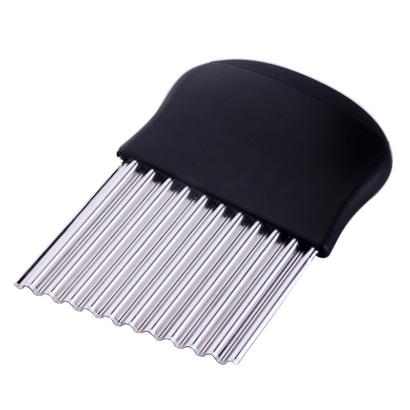 Direct supply stainless steel wavy potato cutting knife wave potato grid knife potato chip magic potato slicer stylish vegetable cutter