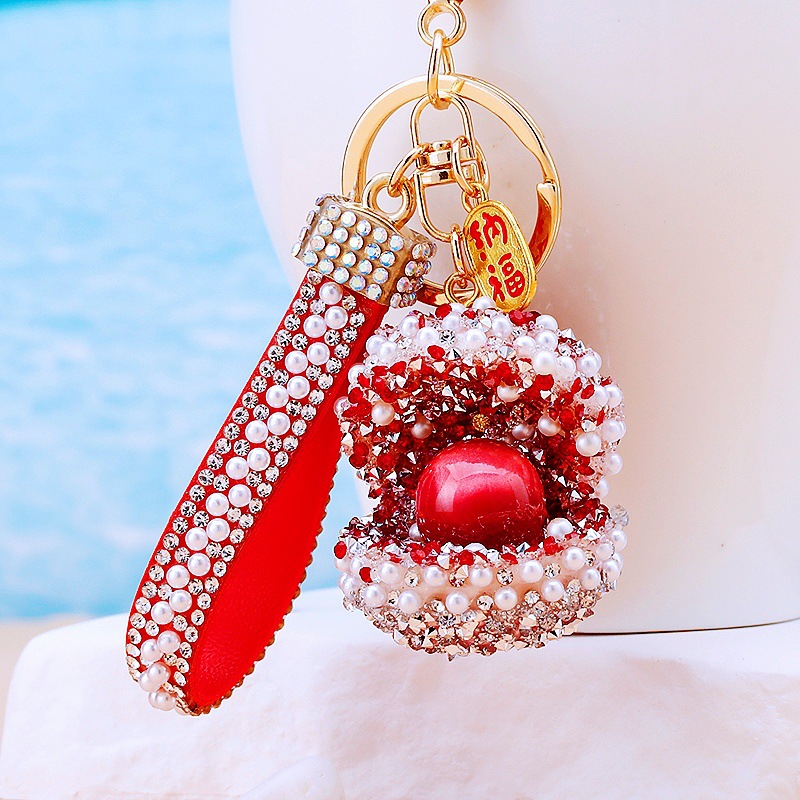 Cornucopia shell flash red