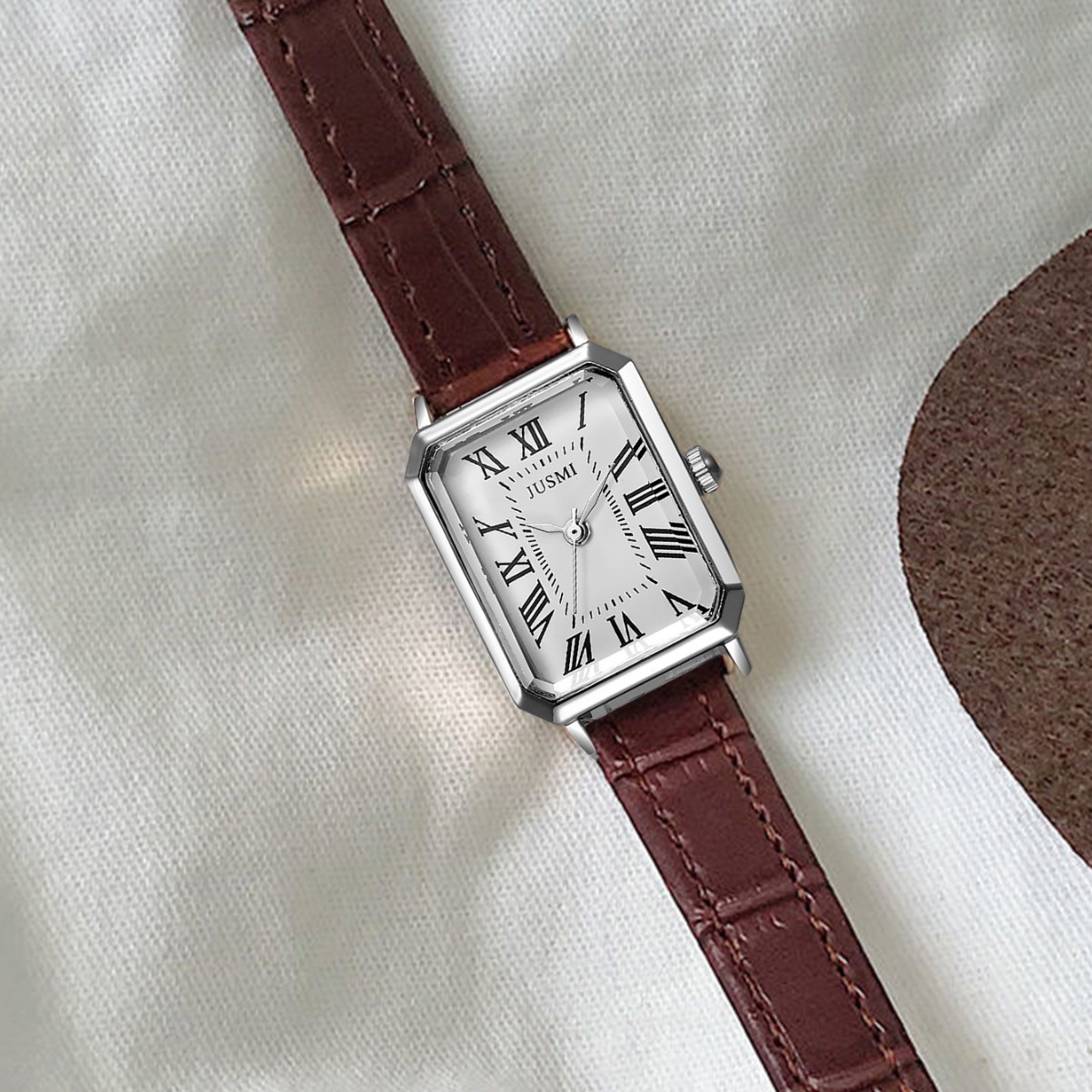 Elegant retro design fashionable square quartz women's watch