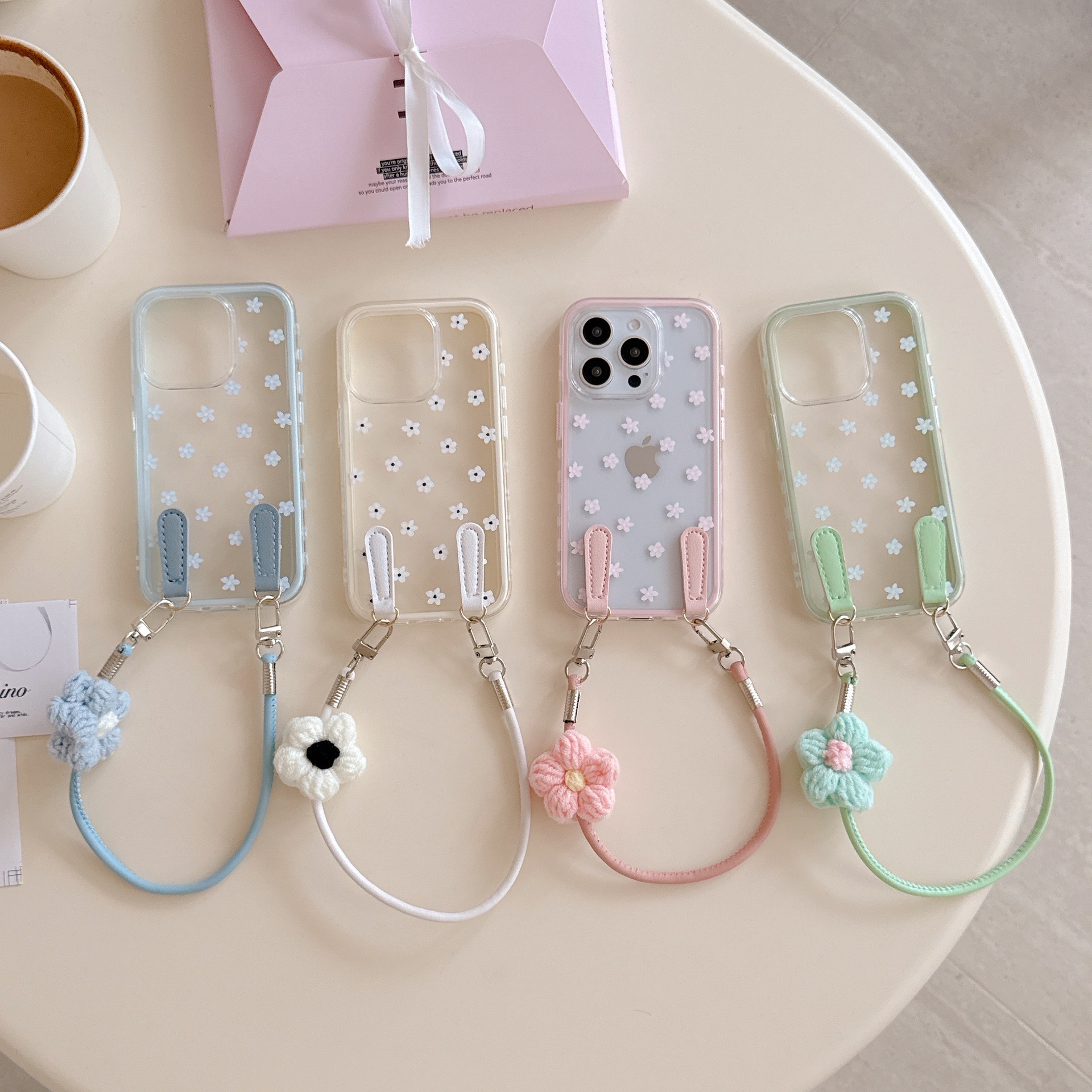 Ins coreanos flores frescas pequeñas con cordón iPhone16ProMax 14 Apple 15 funda para teléfono móvil 13 femenino 16P
