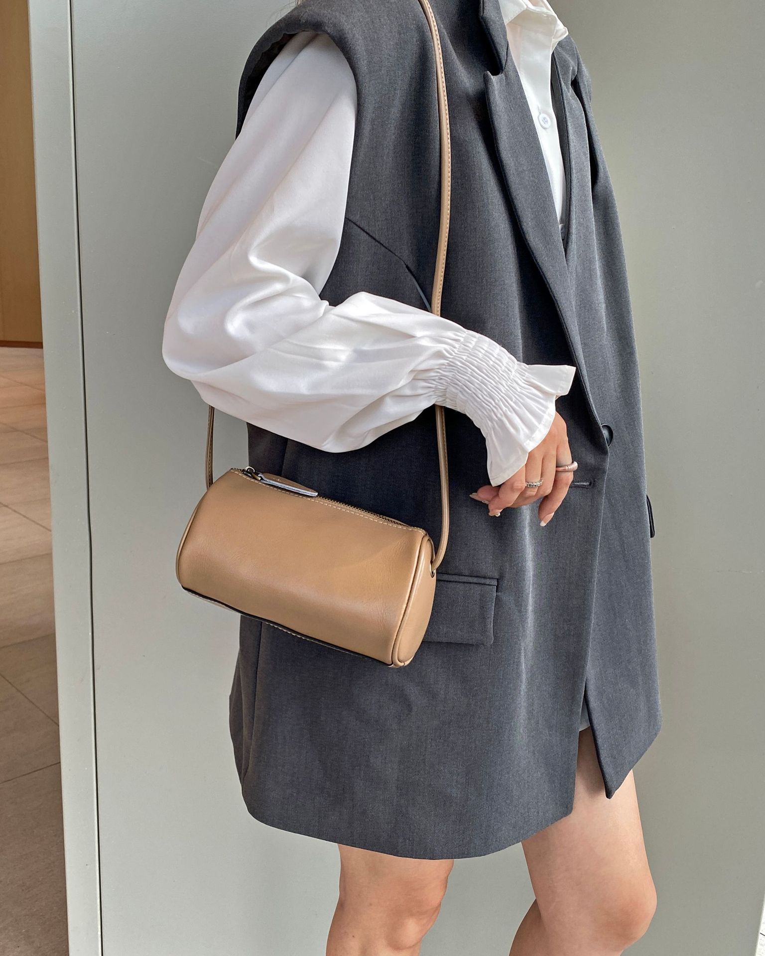 Modna i uniwersalna damska torebka typu crossbody, wykonana z garbowanej roślinnie skóry bydlęcej, nowa, modna, letnia, swobodna, na ramię, z wierzchnią warstwą_voghion.com