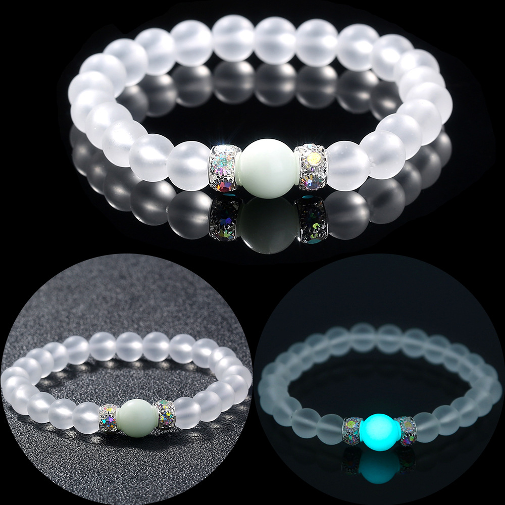 Bracelet de perles lotus phosphorescent brillant dans le noir_voghion.com