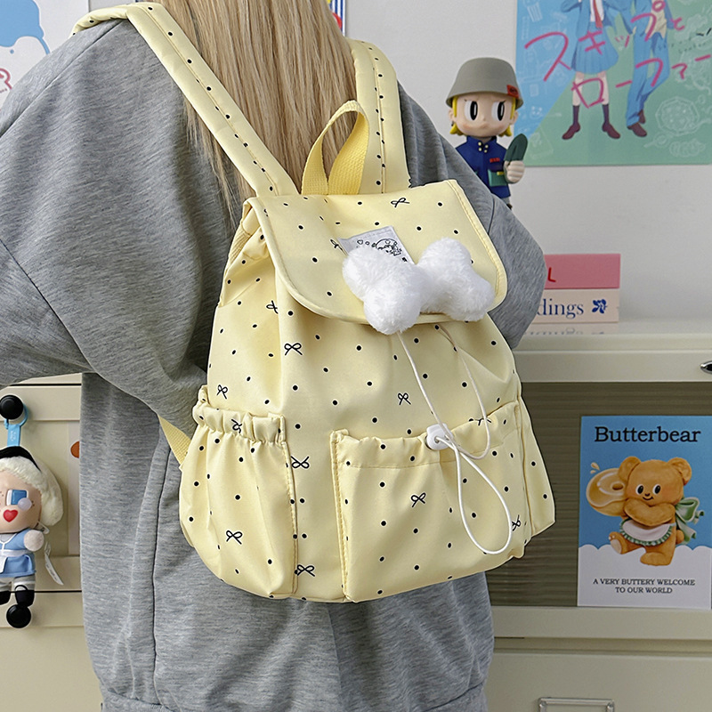 Japanese-Style Ins-Style Backpack for Female College Students, Lightweight Small School Bag, Travel Backpack Snoopy Japanese-Style Ins-Style Backpack for Female College Students, Lightweight Small School Bag, Travel Backpack Snoopy