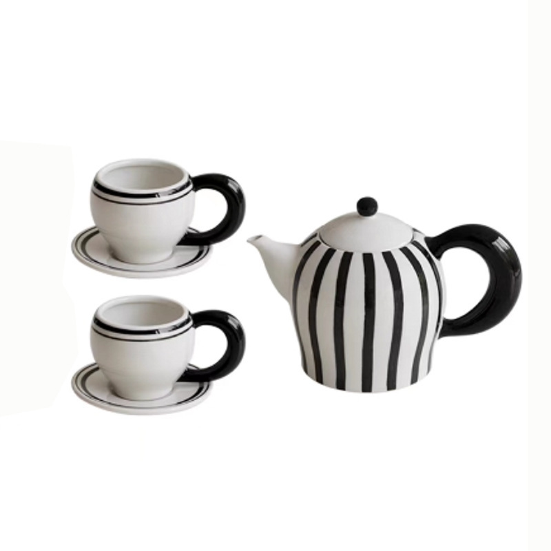 Juego de té de flores antiguas creativas, estilo retro, juego de hervidor de agua fría para el hogar, té de la tarde, juego de tazas y platillos de café para parejas