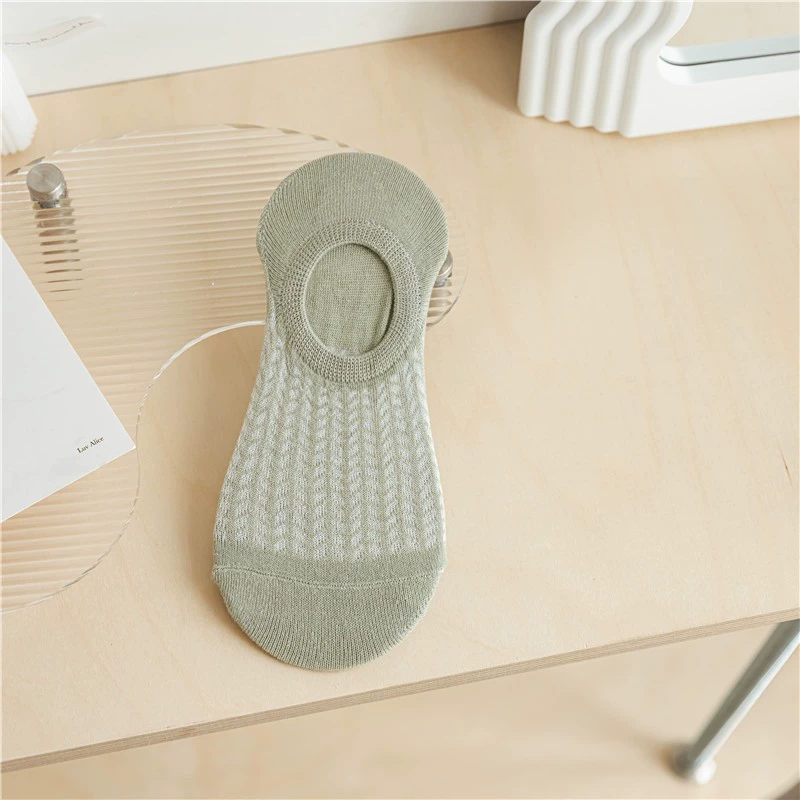 Thin invisible non-slip socks, for teenagers