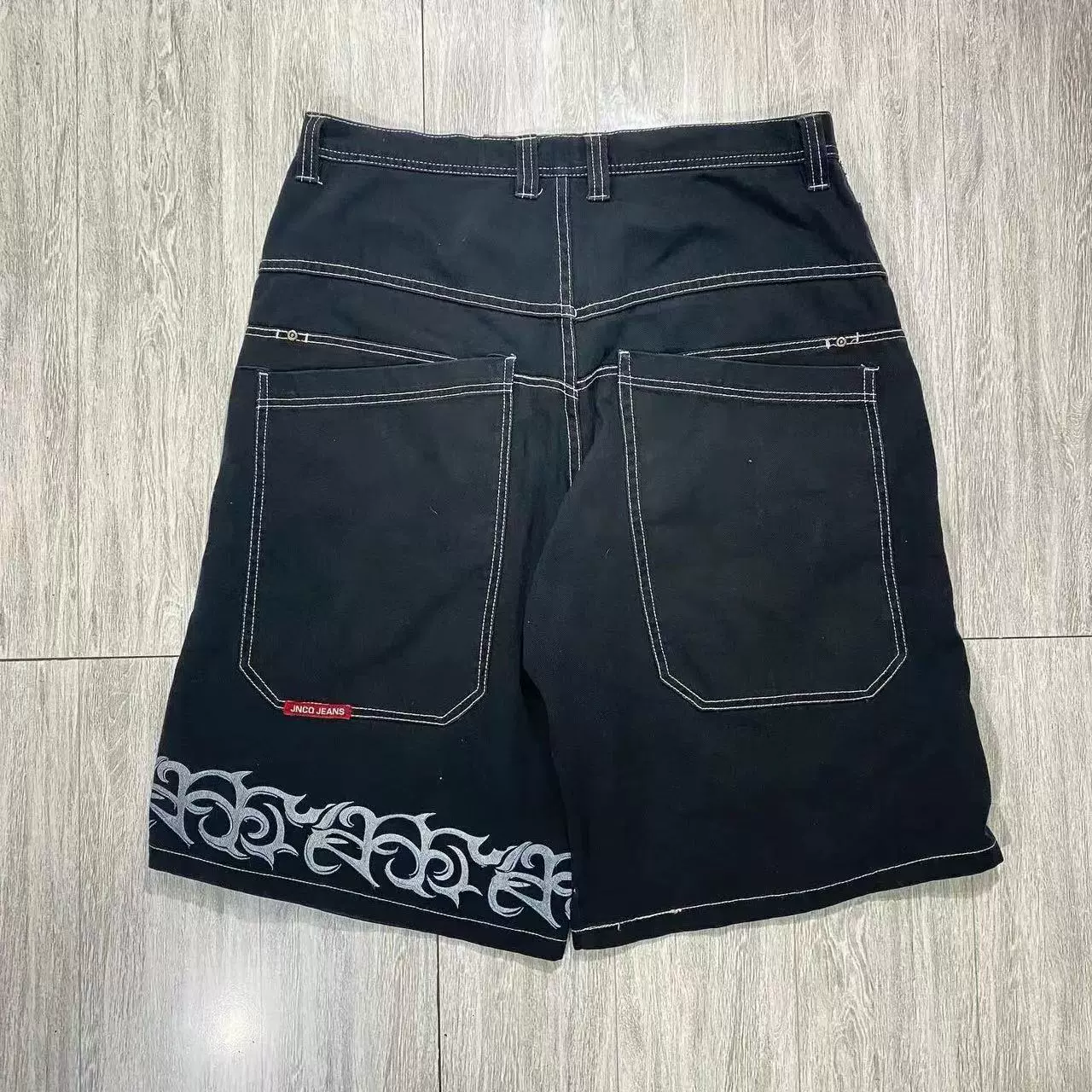 Джинсовые шорты ретро, loose fit, стирка черный/синий, разные размеры (2–XXL)