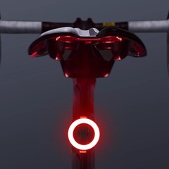 自転車のテールライトusb充電マウンテンバイクのライトは夜にバスに乗ります。