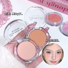 ���F΢����ɫ���t�P������Ȼ���W���@��ɫ�����y��֬Ů�W�����l