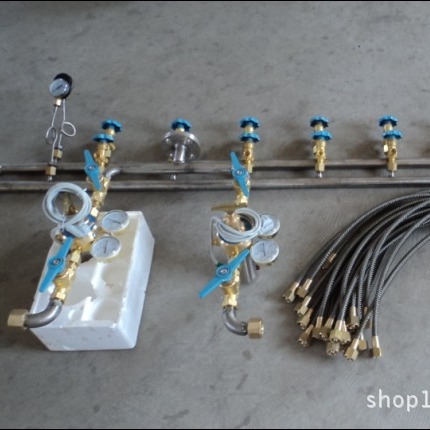 现货优惠供应气体汇流排装置、氧气、氦气汇流排、氧气瓶软管