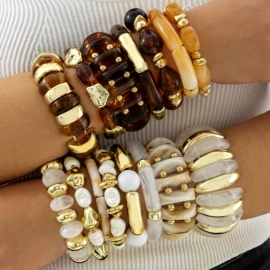 项链;耳环;戒指