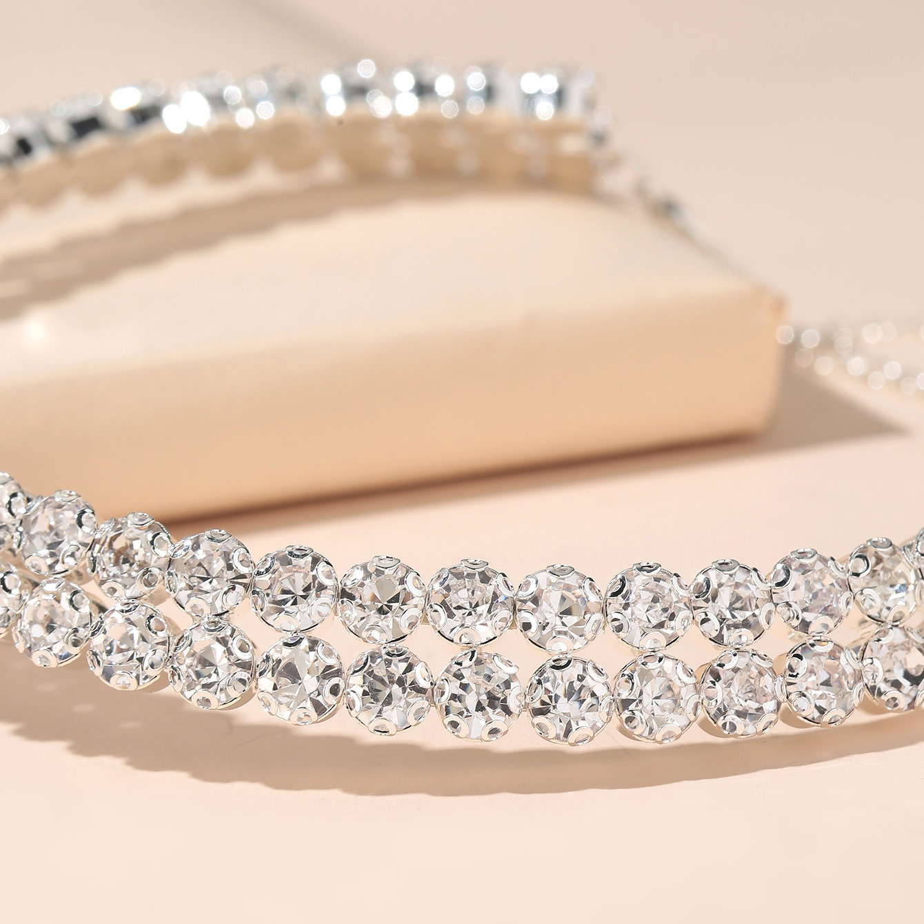 1 Piece Fashion Round Alloy Plating Rhinestones Womenu0027S Necklace