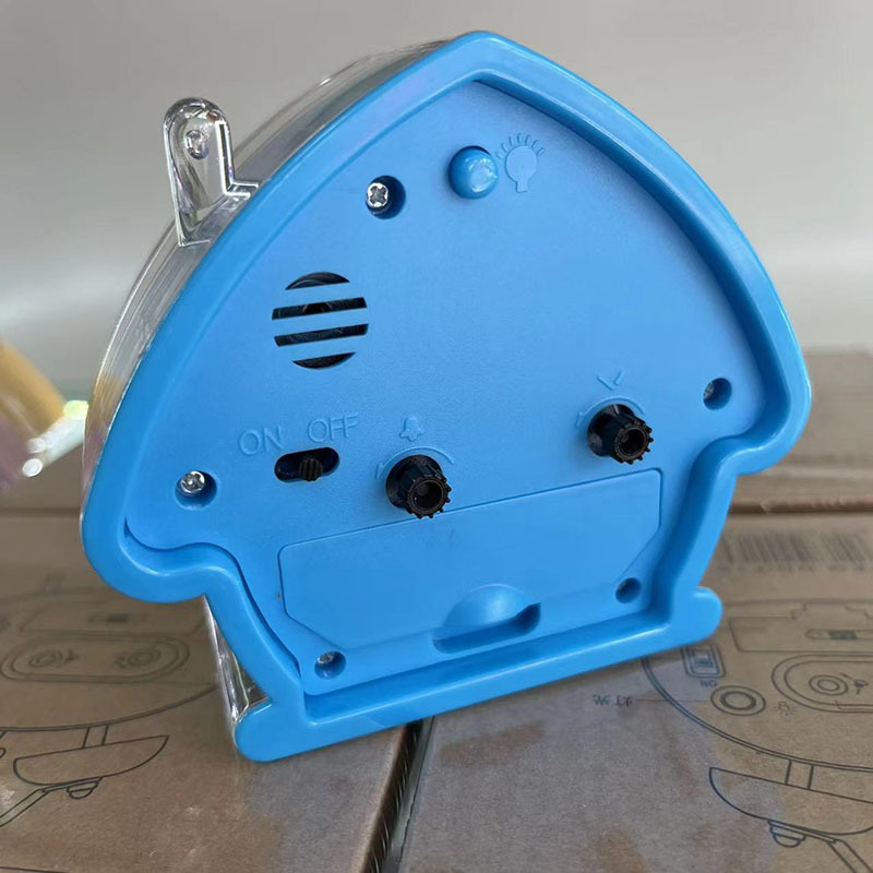 Reloj despertador silencioso con diseño cartoon - Con luz nocturna - Simple y práctico - Para estudiantes y hogar - Ideal como regalo