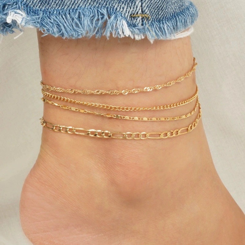 Europa y los Estados Unidos transfronterizos bohemios de viento plano cadena de serpiente torbellino de tres piezas conjunto de cadenas de tobillas multicapa de arena de verano para mujeres