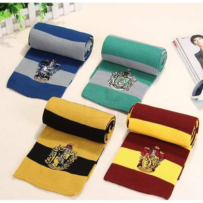 Harry Potter Striped Scarf Thickened Badge Winter Suit Warm Manufacturer Wholesale Cosplay