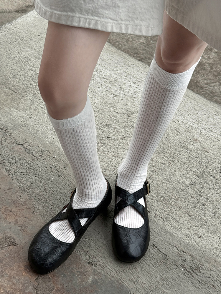 검은색