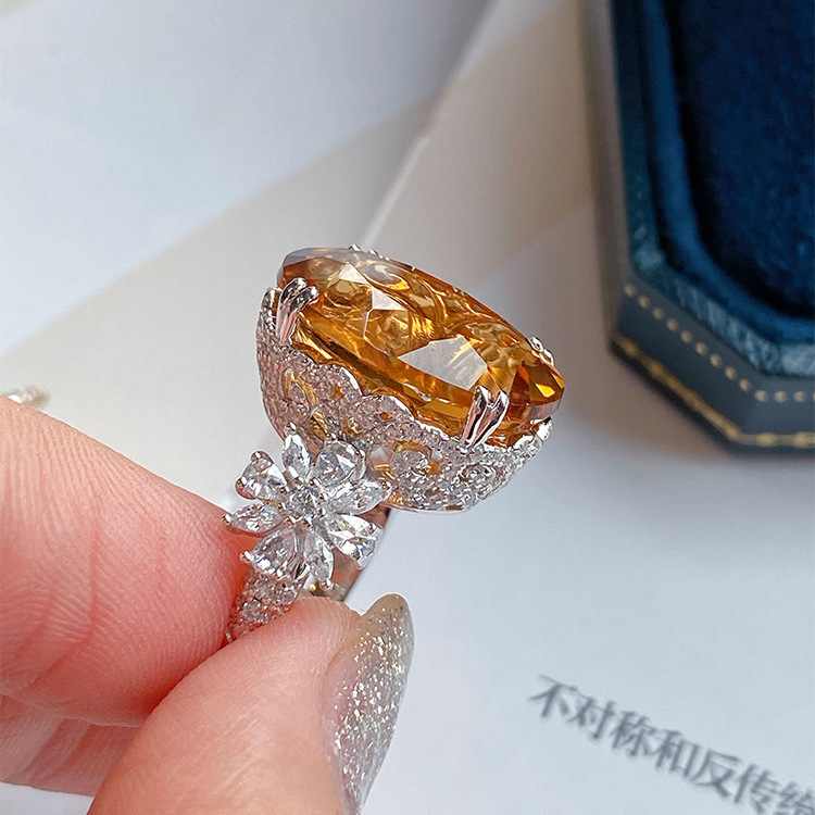 Elite nail sequins with zircon