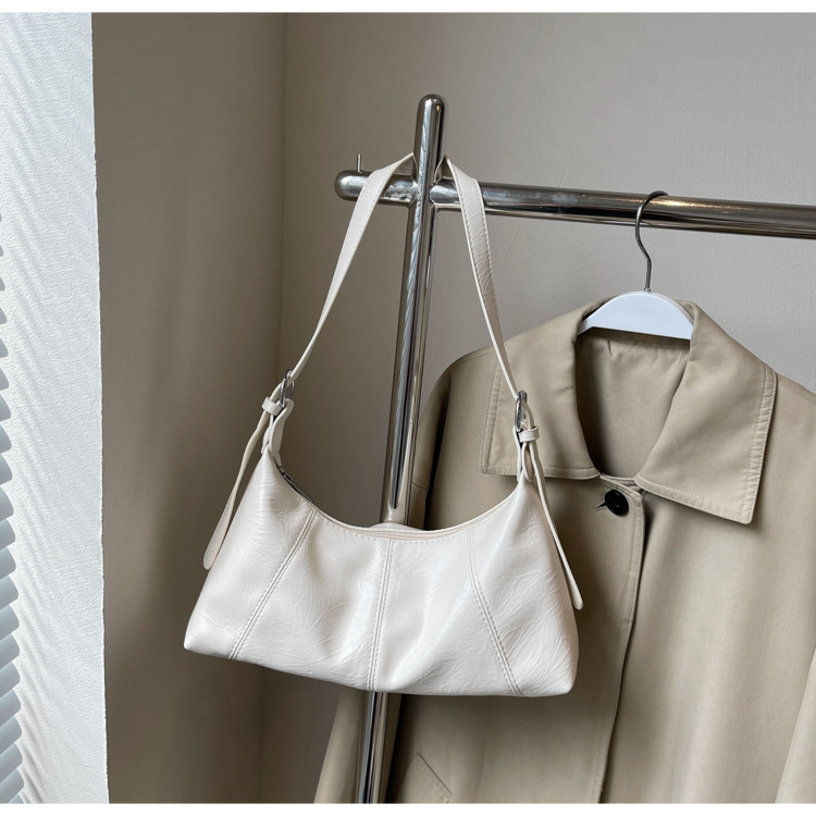 Sac à bandoulière tendance pour femmes sous les aisselles 2024, nouvelle version coréenne à la mode, simple, grande capacité, pour le travail et les déplacements_voghion.com