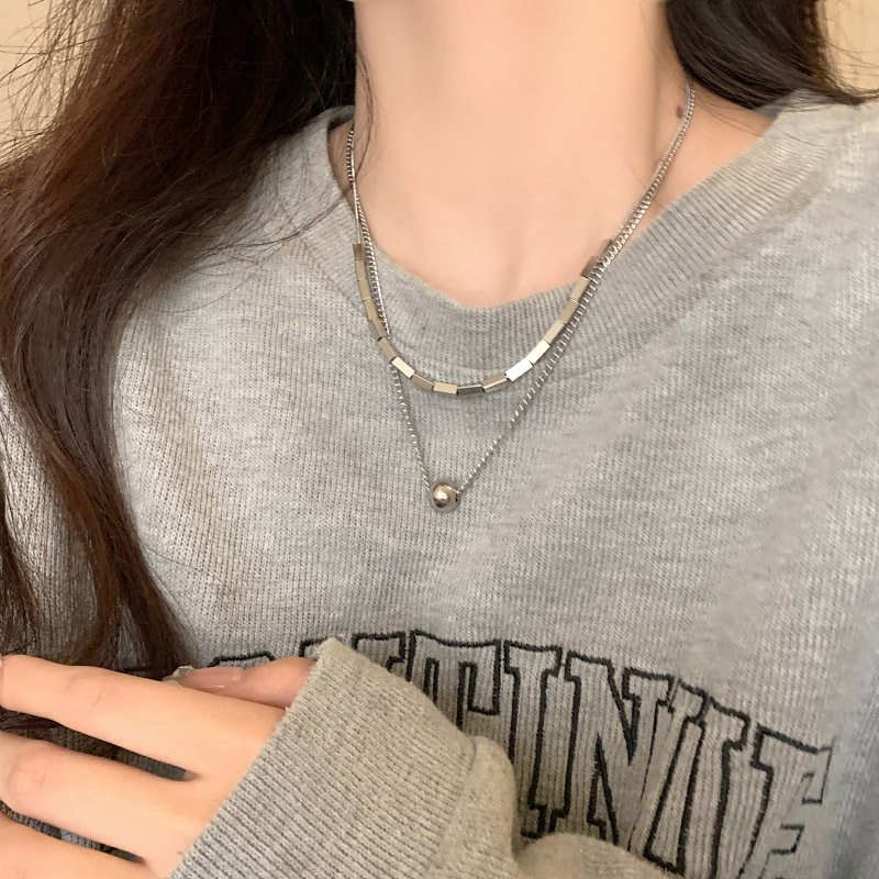 Small square double-layer snake bone titanium steel necklace with feminine temperament, simple slimming accessories,_voghion.com