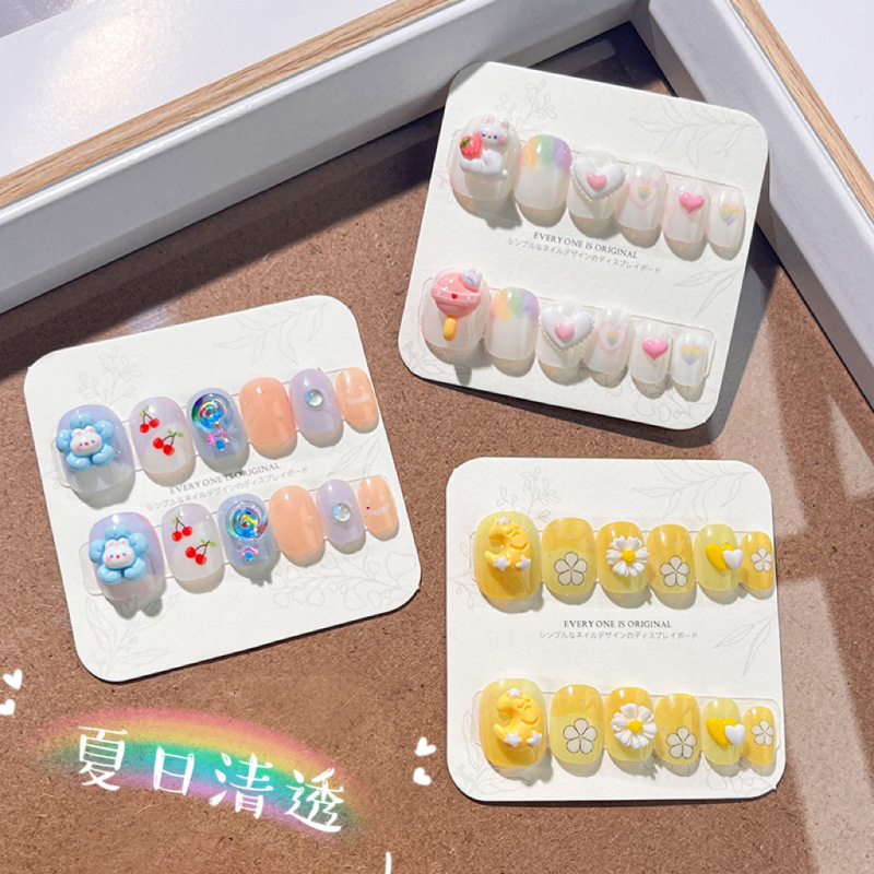 子供の手作りの着用ネイル漫画アクセサリー付き完成ネイルパッチネイルパッチ偽ネイル子供 DIY ネイル|undefined