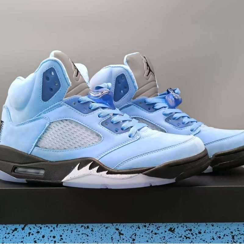 Cross-border Putian AJ5 high-top air-cushioned basketball shoes, Ryukawa Kaede Joe 5 outdoor retro versatile sports shoes for men and women Cross-border Putian AJ5 high-top air-cushioned basketball shoes, Ryukawa Kaede Joe 5 outdoor retro versatile sports shoes for men and women