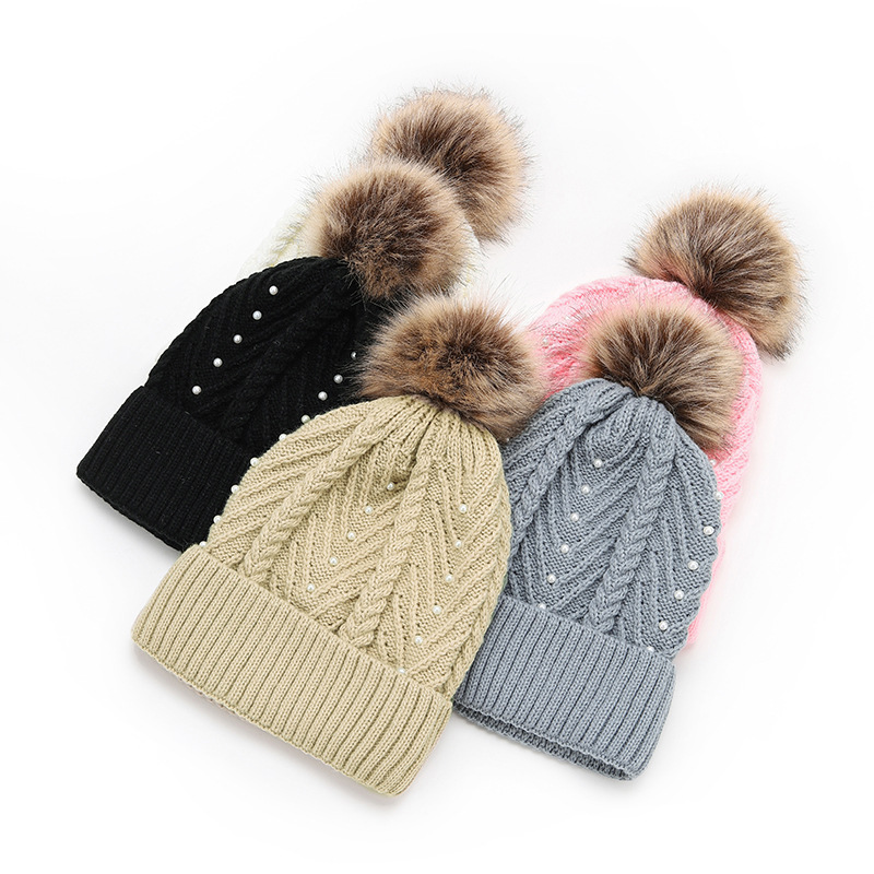 Women's Fashion Solid Color Pom Poms Pearl Wool Cap display picture 2