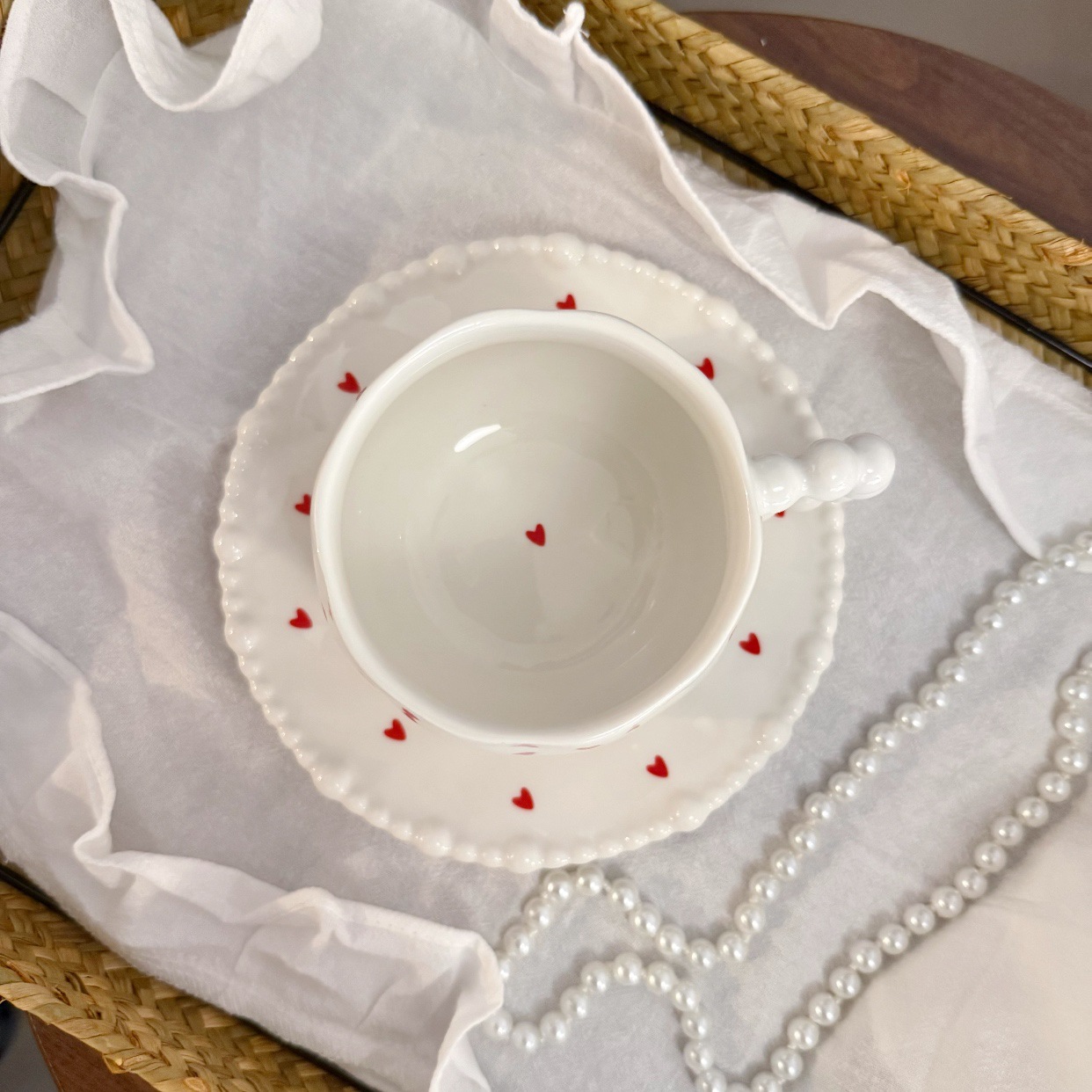 Ins estilo francés mano irregular cerámica taza de café plato mango de cuentas amor plato de té de la tarde taza transfronteriza